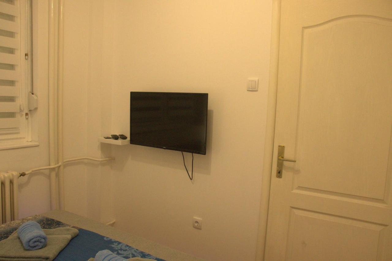 Novi Sad Apartman Tenigo Exterior foto
