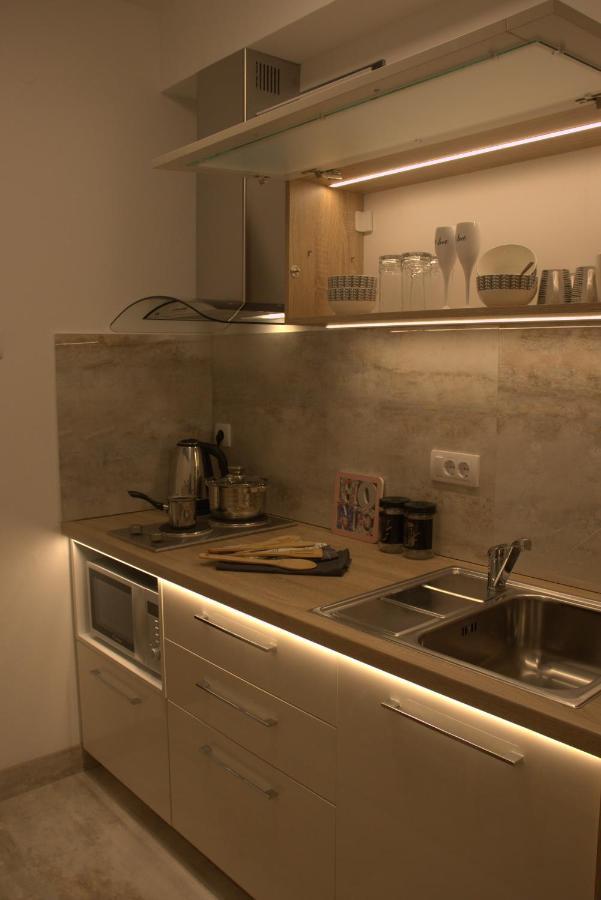 Novi Sad Apartman Tenigo Exterior foto